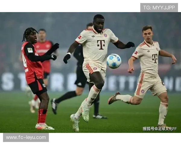 乌帕梅卡诺续约拜仁慕尼黑，乌帕梅卡诺 拜仁